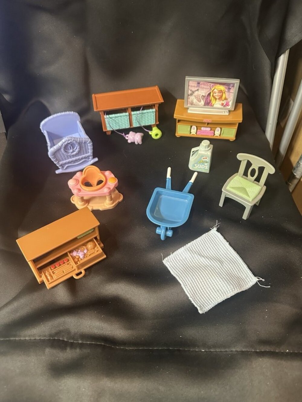 fisher price loving family dollhouse accessories lot Nursery, Tv, Garden